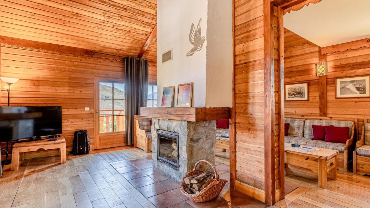 Madame Vacances Les Chalets De L'Altiport Alpe d'Huez Екстер'єр фото