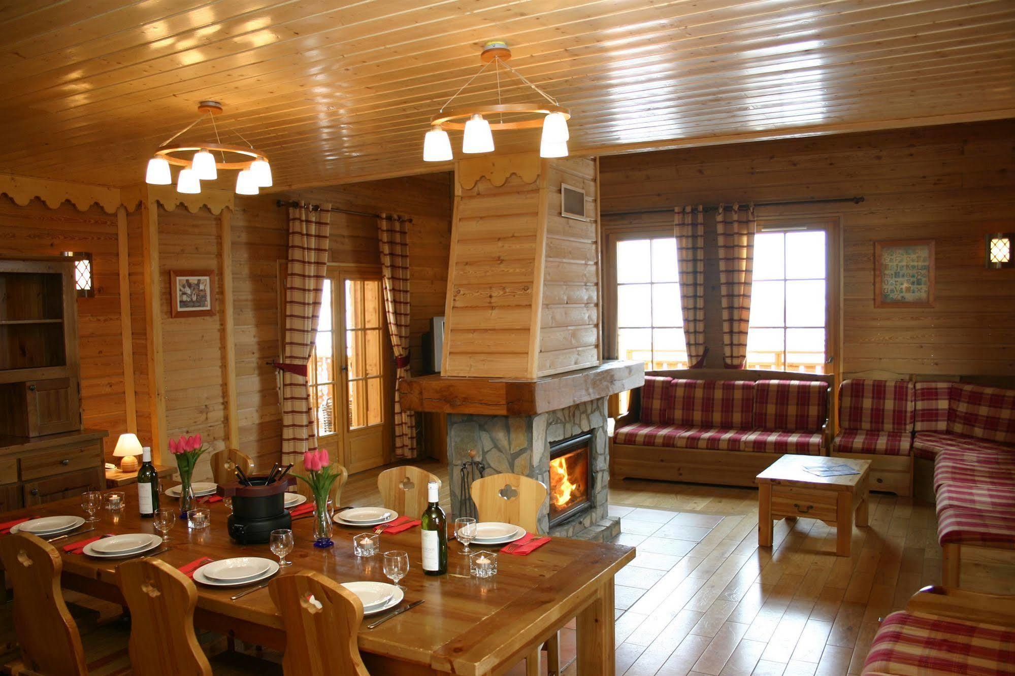 Madame Vacances Les Chalets De L'Altiport Alpe d'Huez Екстер'єр фото